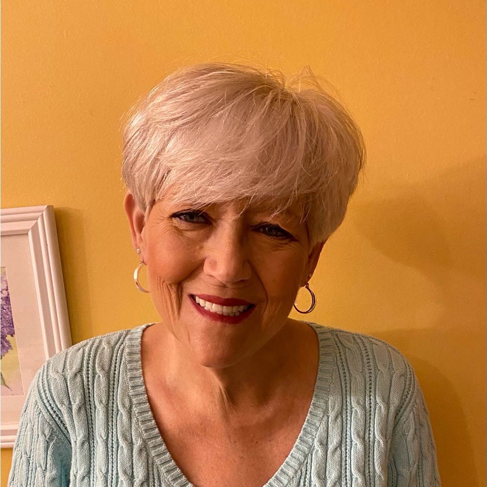 Meet your Posher, Julie